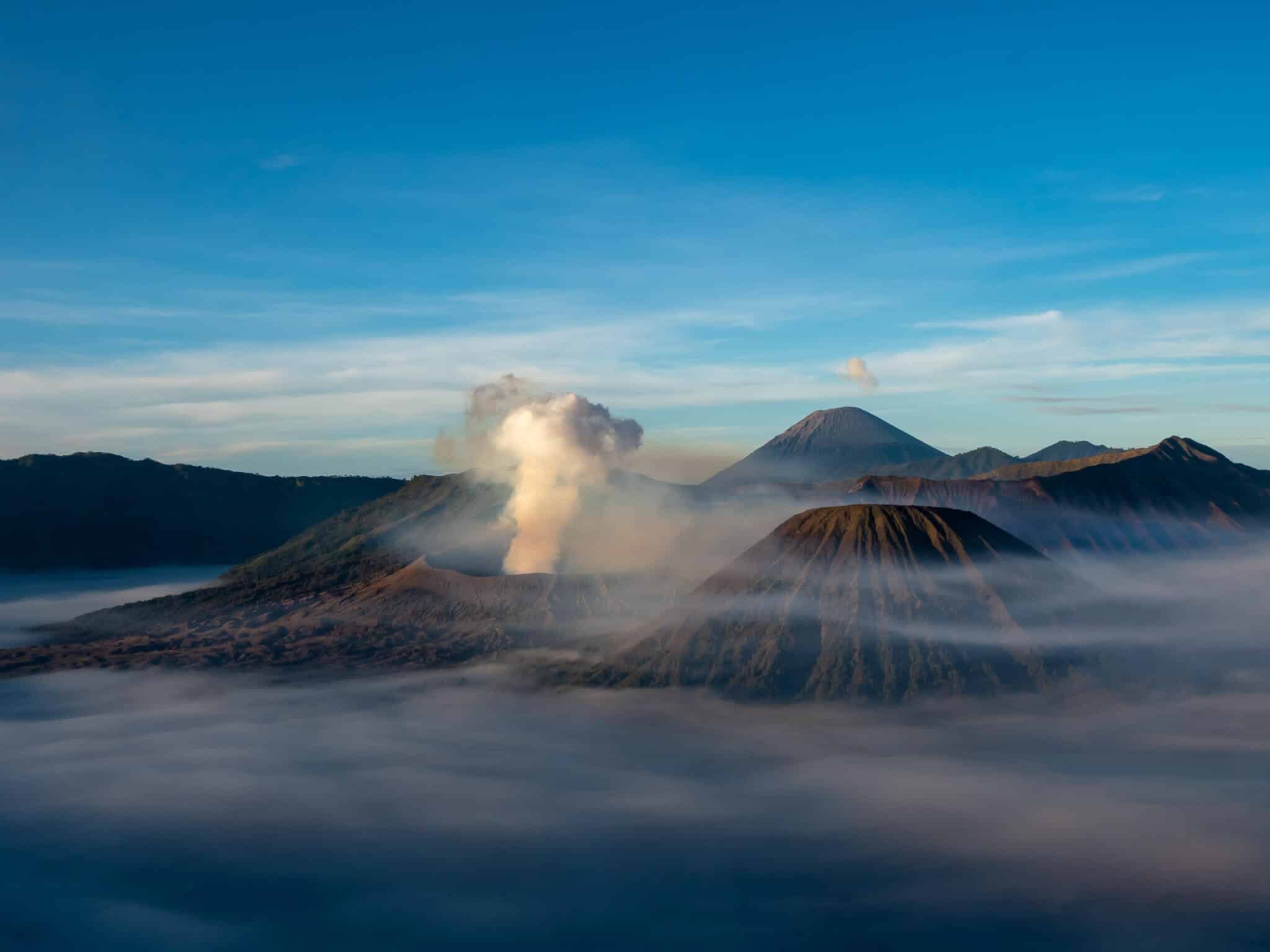 インドネシアブロモ山